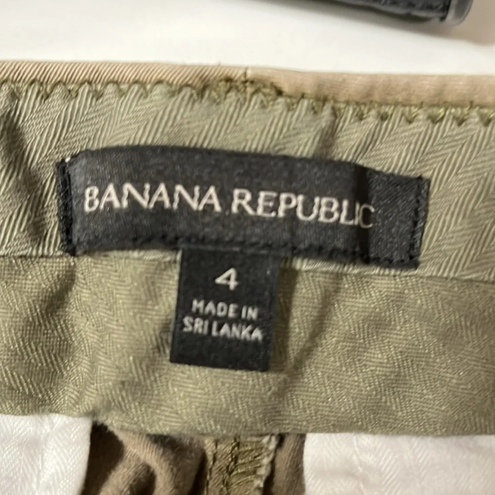 Banana Republic Roll Up Shorts